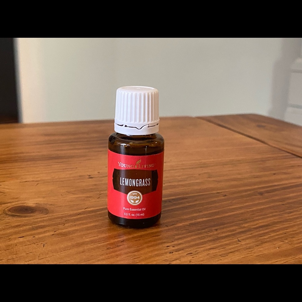 YL Lemongrass essential oil
